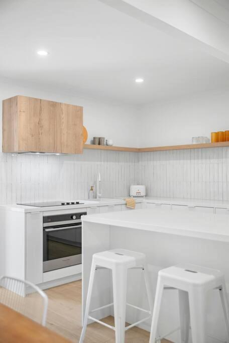 Vibes At Five Noosa Apartment Noosaville Luaran gambar